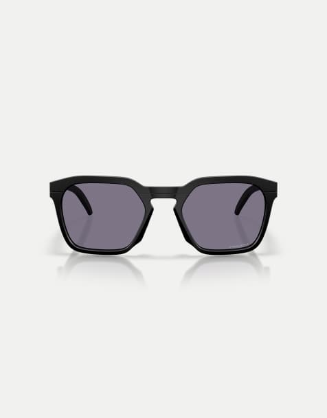 Oakley – Hstn – Eckige Sonnenbrille in Mattschwarz mit grauen Gläsern - view 1