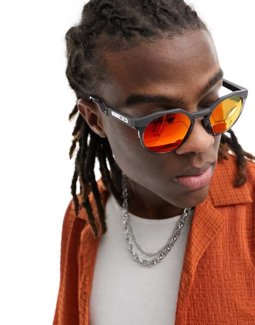 Oakley – HSTN – Runde Sonnenbrille in Schwarz mit orangefarbenen, reflektierenden Gläsern , 2 von 4