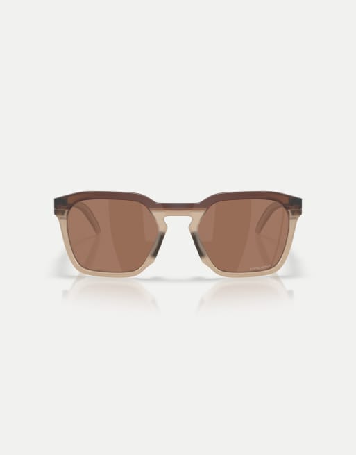 Oakley Hstn sq square sunglasses with brown mirrored lens in matte rootbeer, 2 of 3