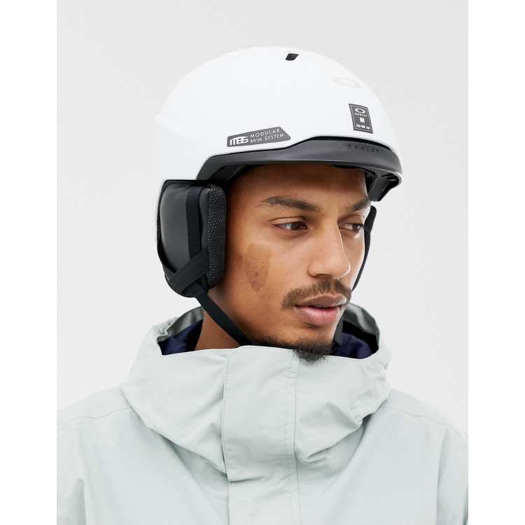 Oakley MOD 3 Snow Helmet in White | ASOS