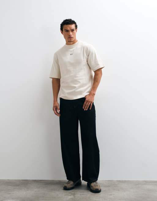 Oakley Reserve Strato reflective t-shirt in off white, 4 of 5