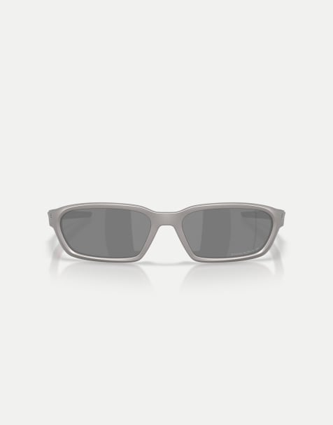Oakley Terraforma rectangle polarised sunglasses with black mirrored lens in titanium - view 1