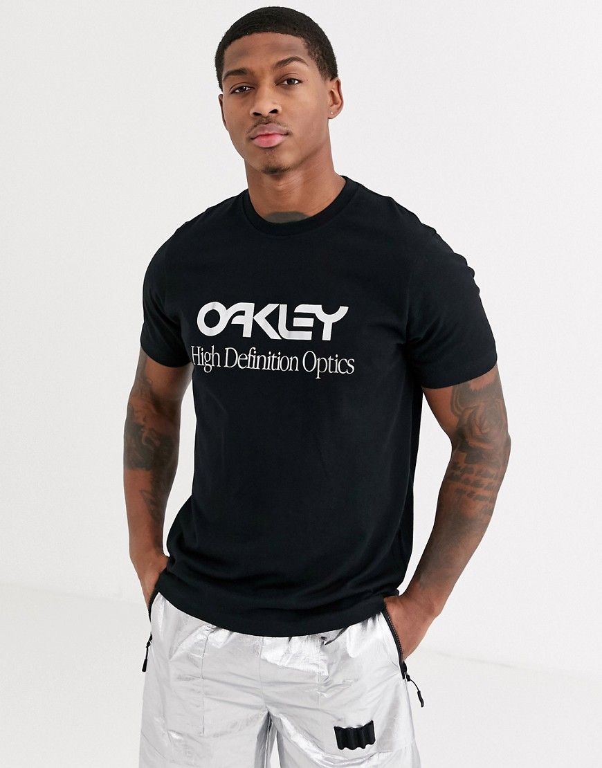 Oakley - Zwart T-shirt met zilveren logo