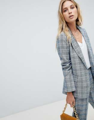 ensemble blazer carreaux