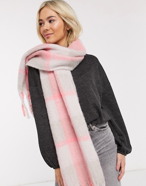 Oasis cosy scarf in check