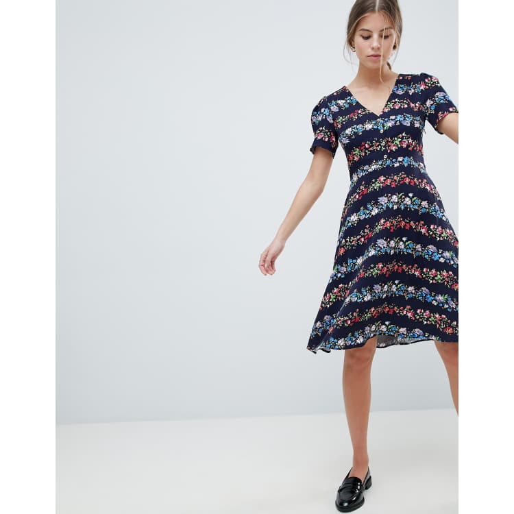 Oasis ditsy shop floral skater dress