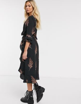 oasis flute sleeve midi dress