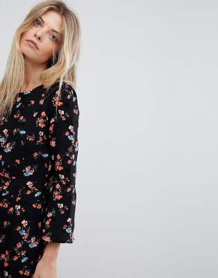 oasis flute sleeve midi dress