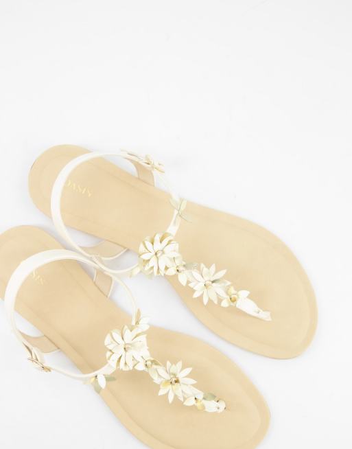 Flower toe hot sale post sandals