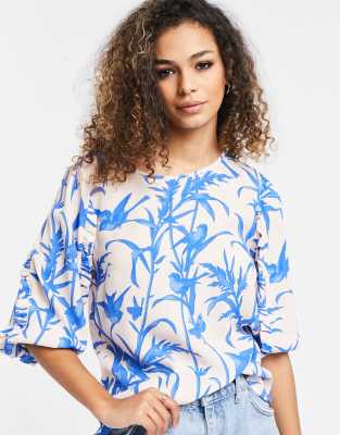 oasis keyhole long sleeve top