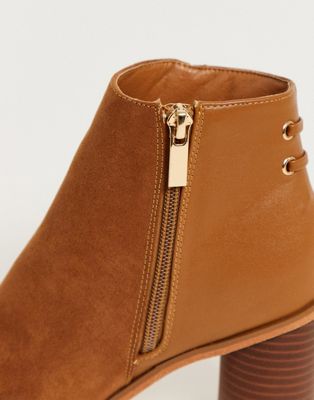 oasis tan boots