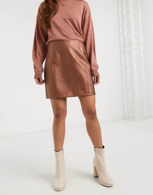 Oasis metallic faux leather mini skirt in rose gold