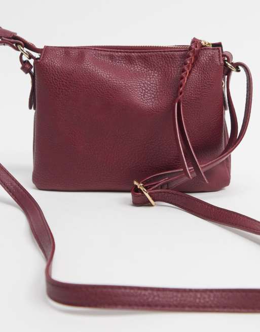 cross body bag with compartments