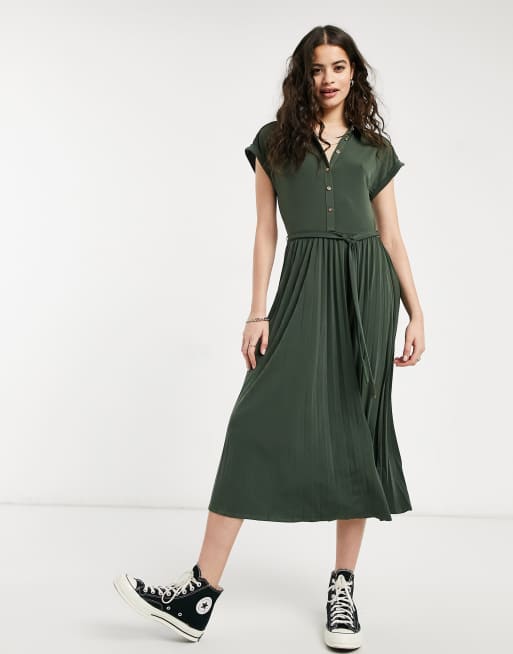 Oasis pleated midi shirt dress in green ASOS