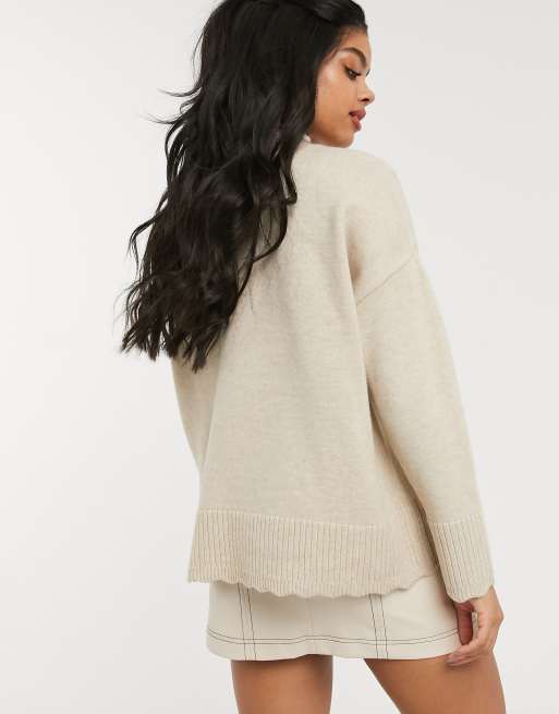 Oasis scallop detail jumper in cream ASOS
