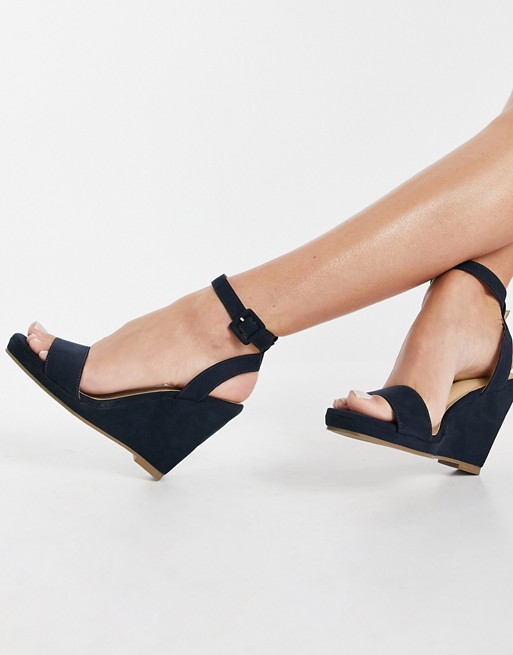 Oasis toe post faux suede wedges in navy