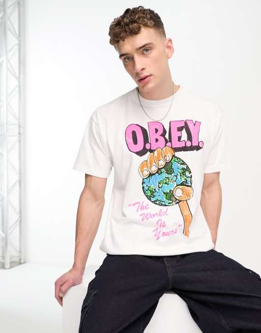 Obey – Biały T-shirt z napisem „The World Is Yours“