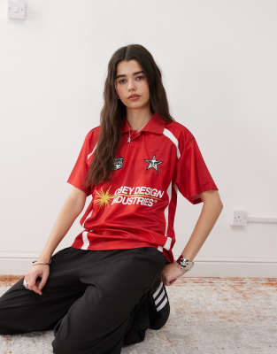 Obey - Kurzärmliges Fußball-Trikot in Rot mit Polokragen