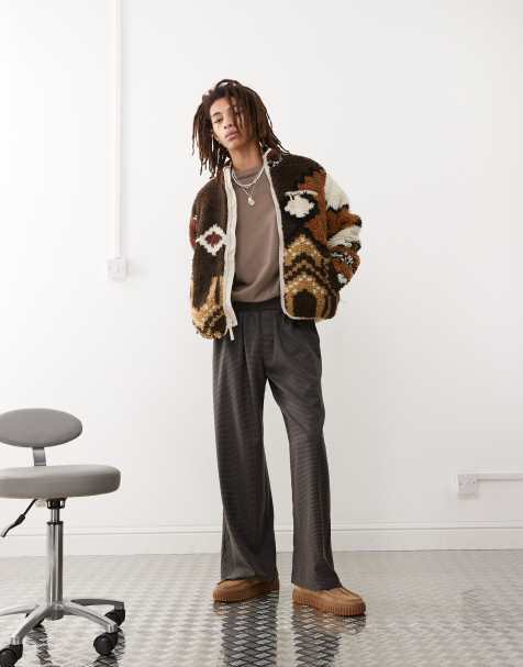 Obey – Moroccan Rug – Brun jacka i fårskinnsimitation - view 1