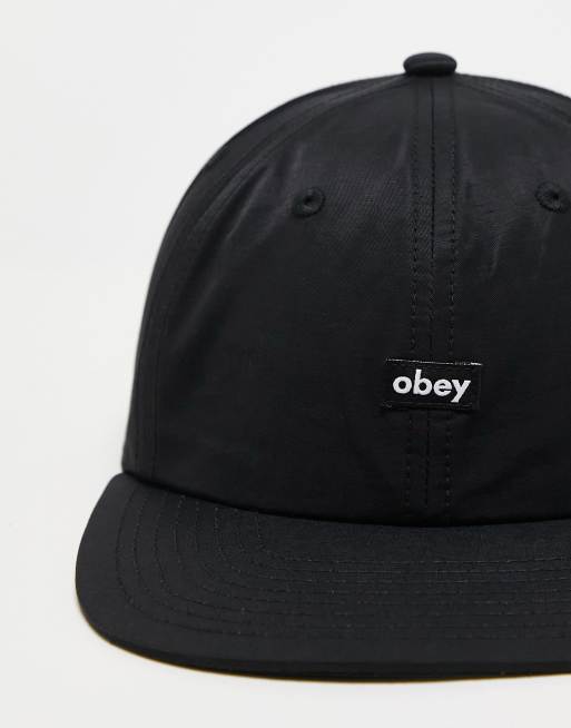 Obey - Pet met bandje aan de achterkant en 6 panelen in zwart, 3 van 4