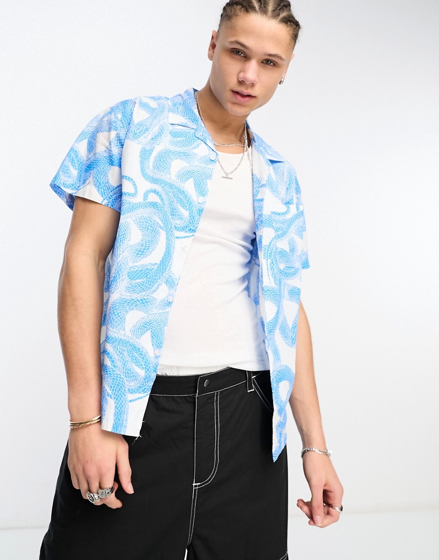 Obey slither shirt in white