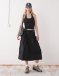 [Obey] Obey Surface pleated cargo midi skirt in black W30 BLACK