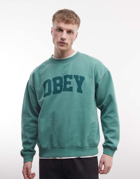 Obey – Zielona bluza z okrągłym dekoltem i logo w uczelnianym stylu - view 1