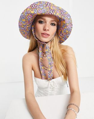 Object 70's floral bucket hat