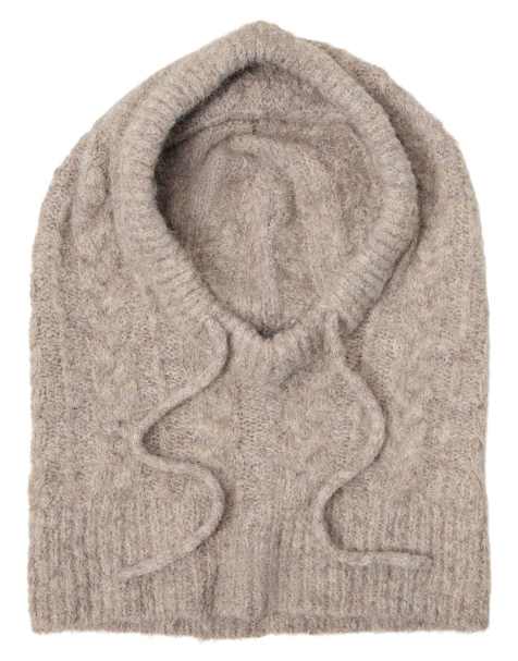 Object Balaclava in humus - view 1