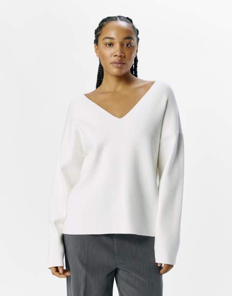 Object – Biały dzianinowy sweter zakładany przez głowę - view 1