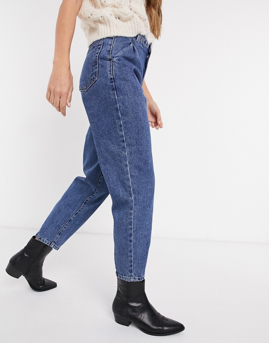 Object – Blå, lösa mom jeans