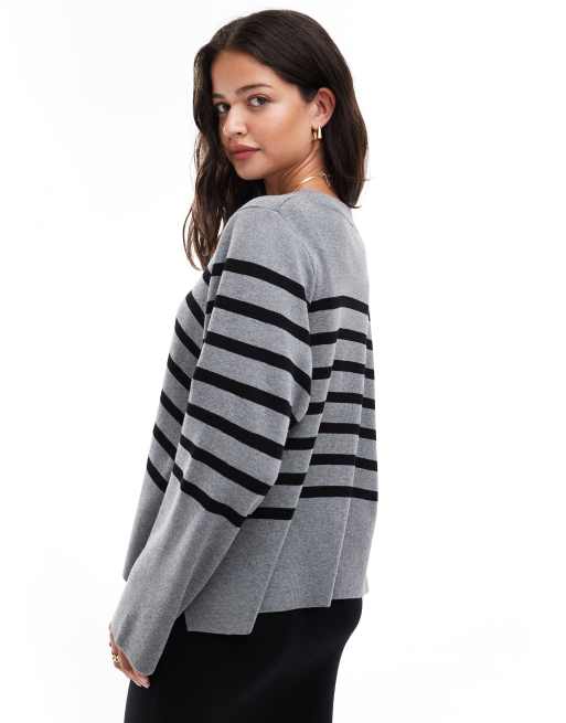 Object button through knitted cardigan in grey with black stripe