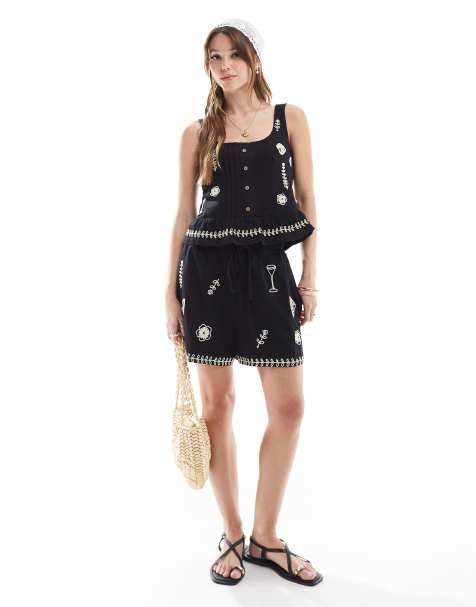 Object - Completo in jersey nero con top ricamato con bottoni e pantaloncini - view 1