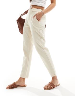 cropped tailored slim pants in cream-Neutral