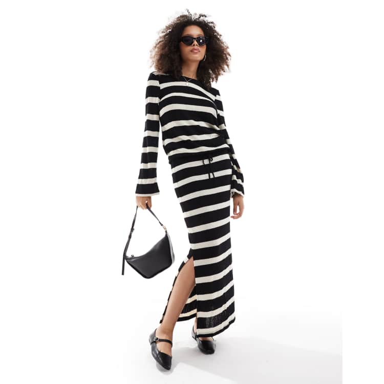 Object – Durchsichtiger, gestreifter Maxi-Strickrock in Schwarz  