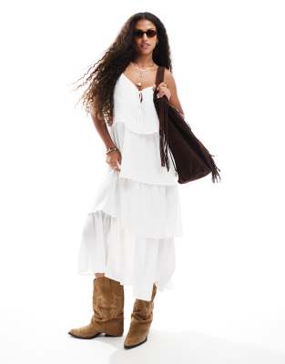 Object - Gestuftes Boho-Maxikleid in Weiß