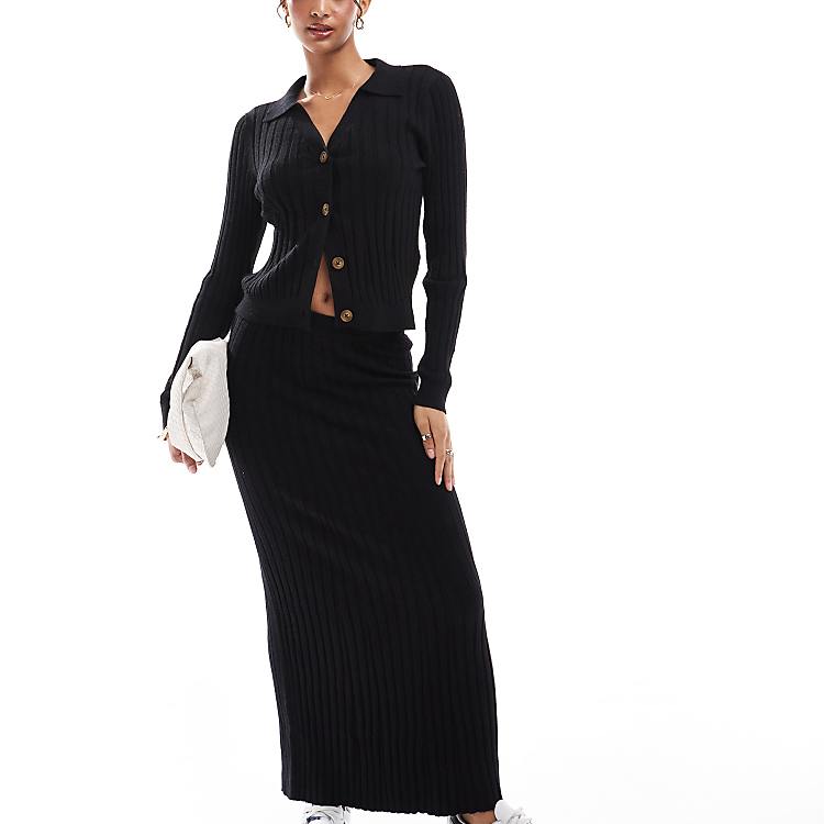 Gonna da donna in maglia jacquard nera con fulmine Gonna da donna in maglia jacquard nera con fulmine