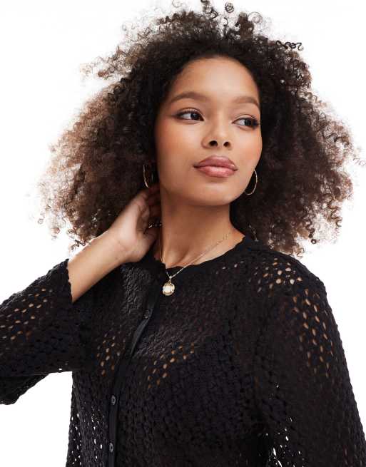 Object – Jacke aus durchbrochenem Strick in Grau mit Knopfleiste 