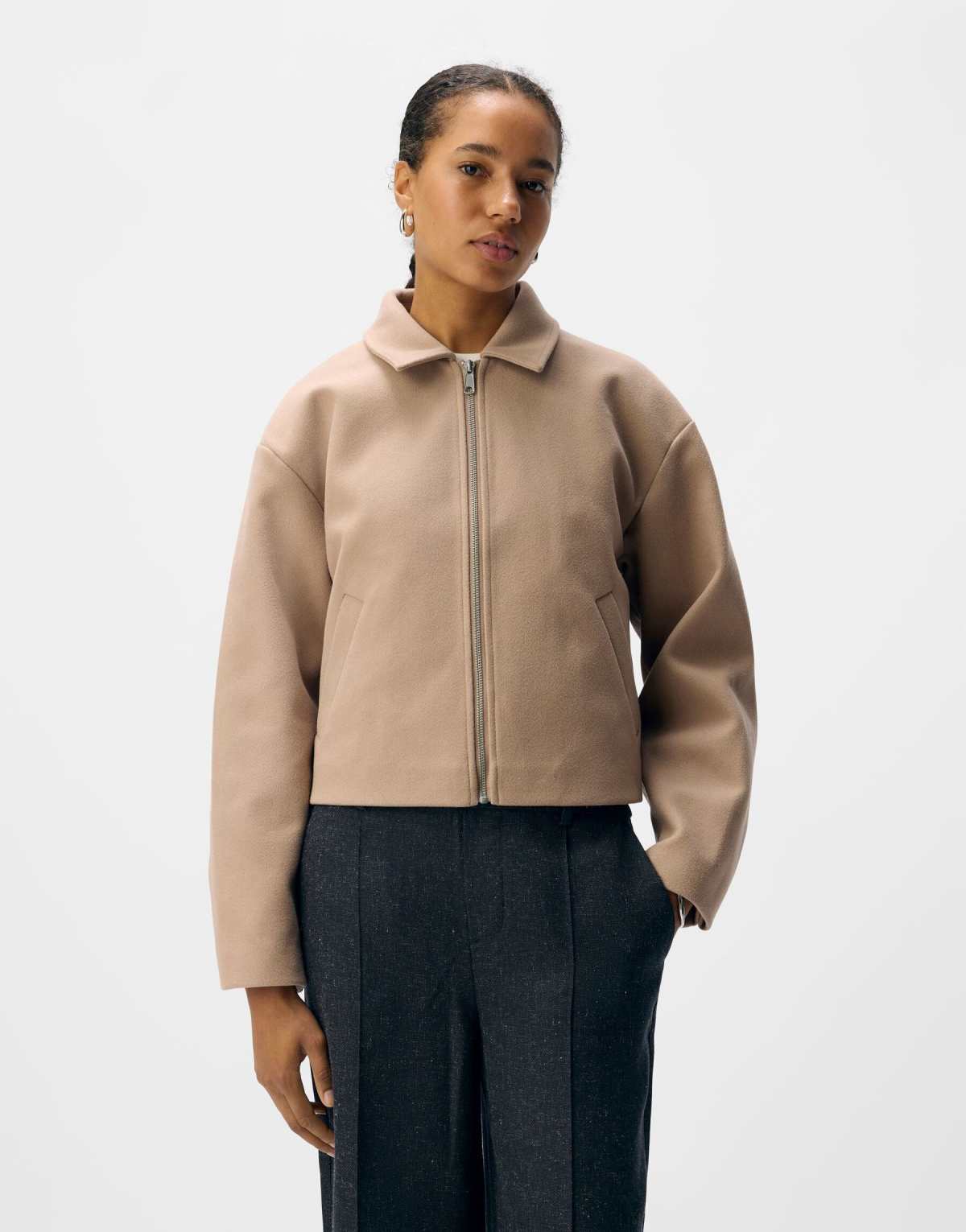 Object Jacket in humus