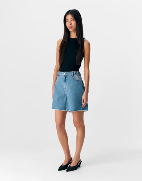 Object Shorts in light blue