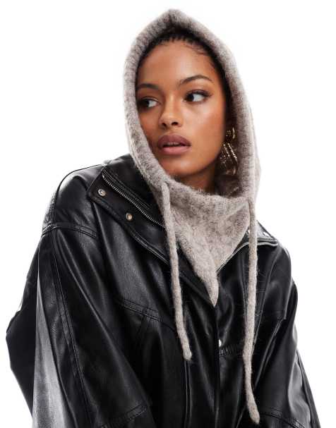 Object knitted balaclava in beige melange - view 1