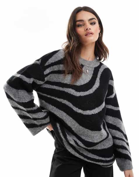 Object knitted jumper in abstract print - view 1