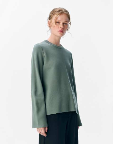 Object Knitted pullover in laurel wreath - view 1