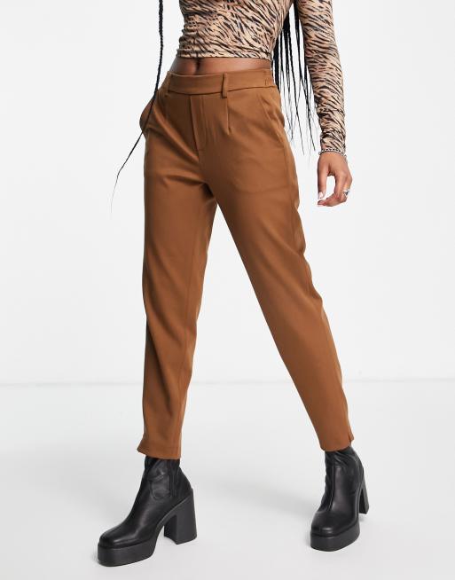Object – Lisa – Schmal geschnittene Hose in Braun