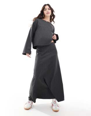 OBJECT LONG SLEEVED TOP 