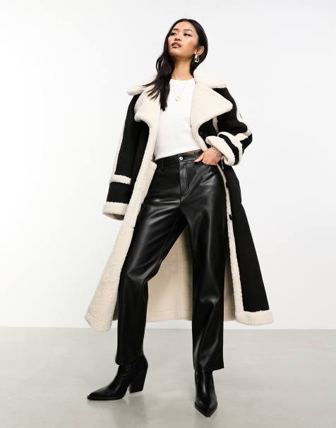 Object – Maxi-Mantel aus Wildlederimitat in Schwarz mit Teddyfell-Einsätzen - view 1
