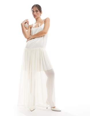 Object - Maxi-Trägerkleid aus Tüll in Wollweiß