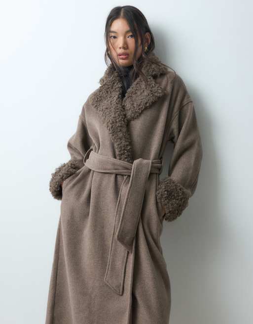 Object Maximantel mit Bindegürtel und faux-fur-Kragen in Fossil, 2 von 5