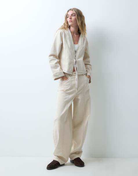Object Mid-Rise Barrel-Leg Jeans-Kombiteil in Beige mit Kontrastnähten - view 1