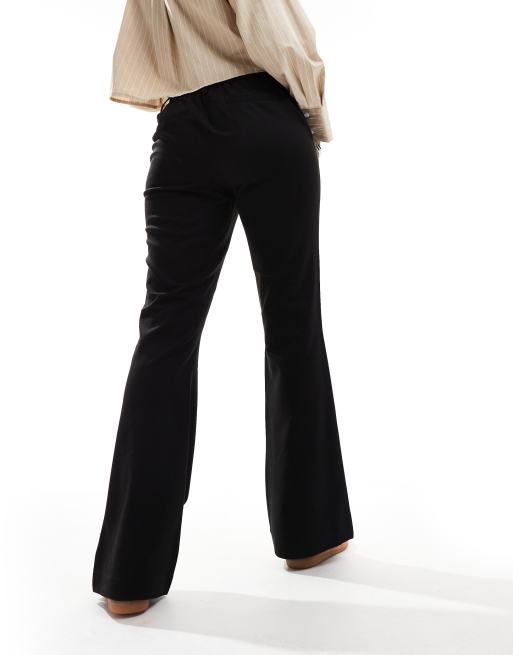 Object mid rise pull on flared pants in black, 3 of 5